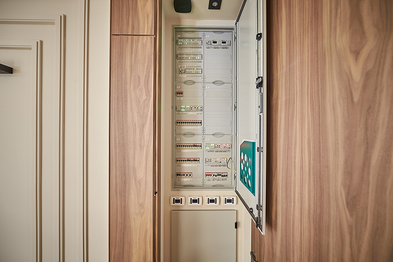 53Q0671.jpg 53Q0671.jpg